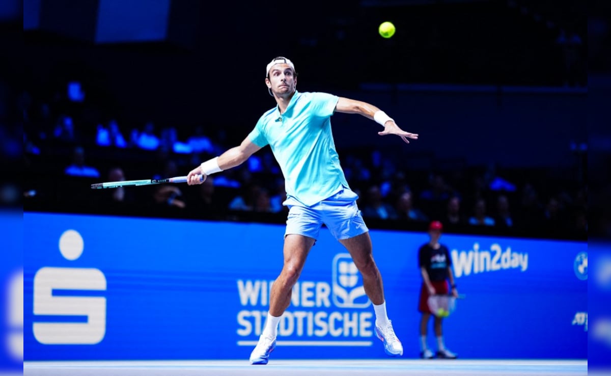 Lorenzo Musetti upsets top seed Alexander Zverev with a stunning victory in Vienna, marking a major win.